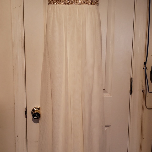 Grecian style prom dress - Picture 3 of 3